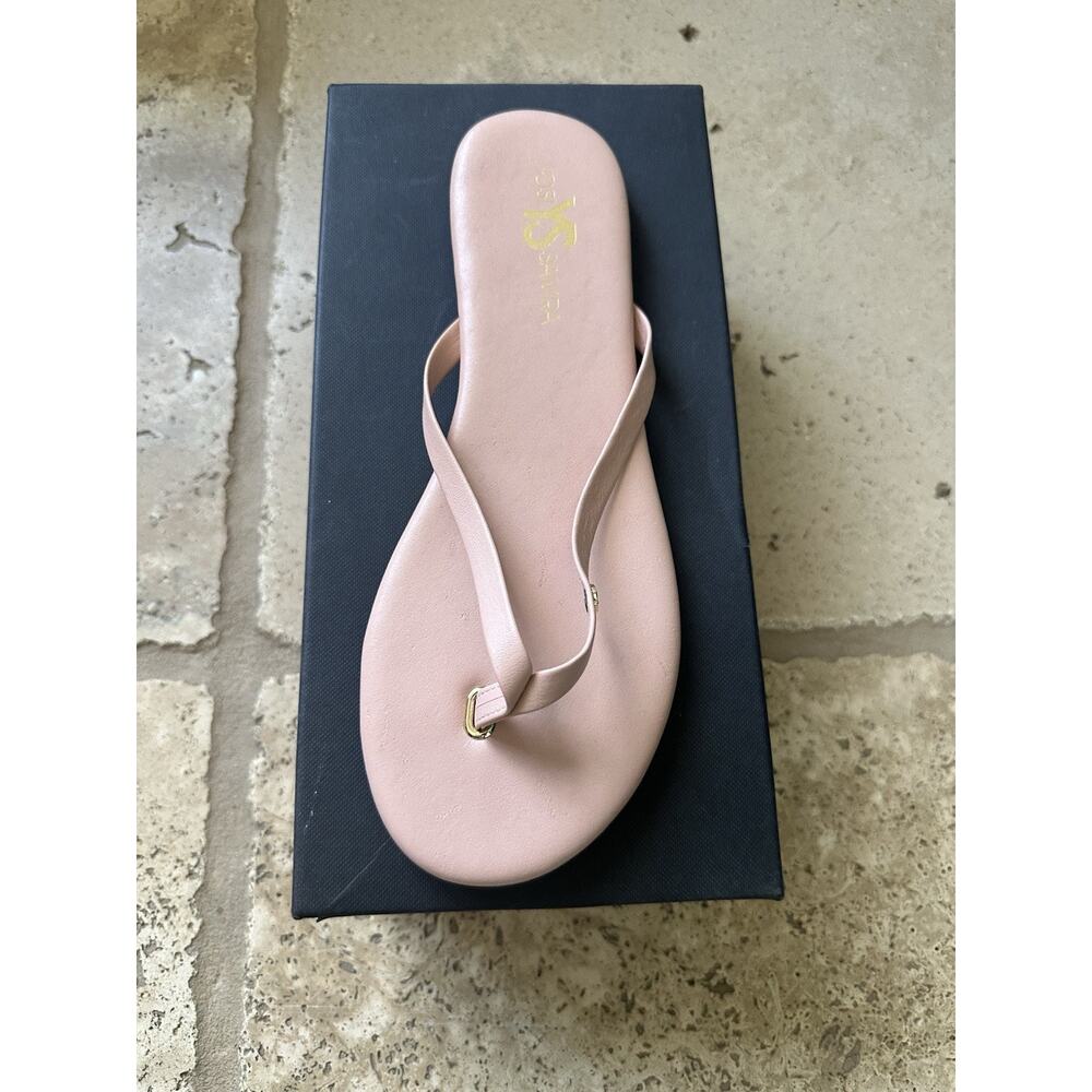 Yosi Samra Women's Thong Sandal Blush Nappa Leather Slip On Metal Trim